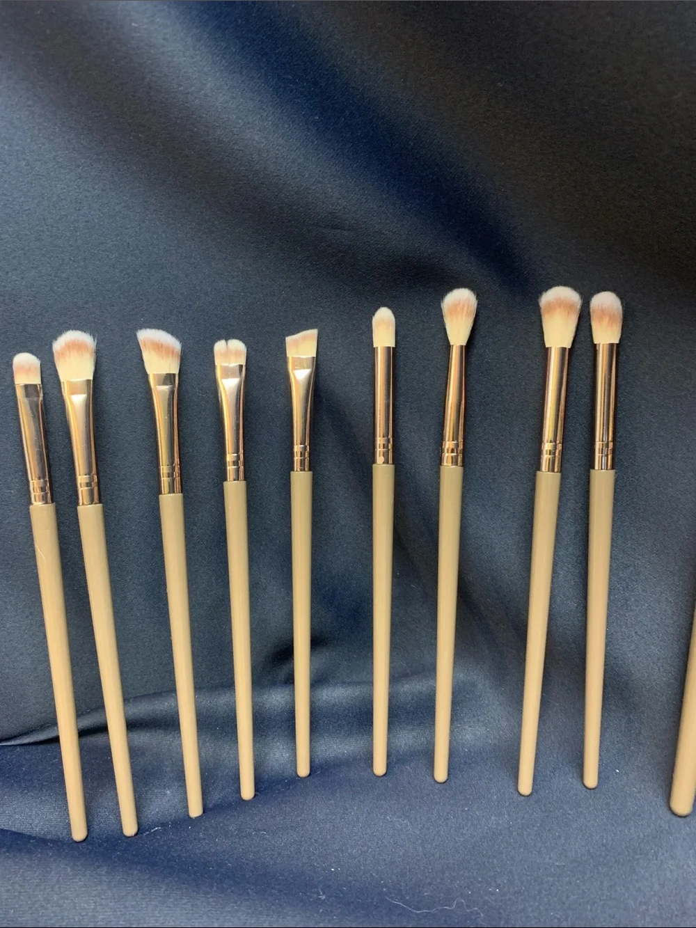 NWT Premium Synthetic Makeup Brush Set - Champagne Gold / Brown (Multi-Piece)